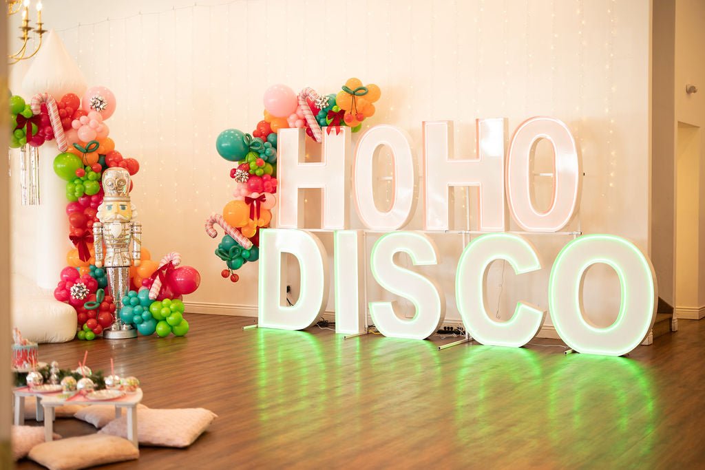 HoHo Disco A Christmas Party - Zurchers