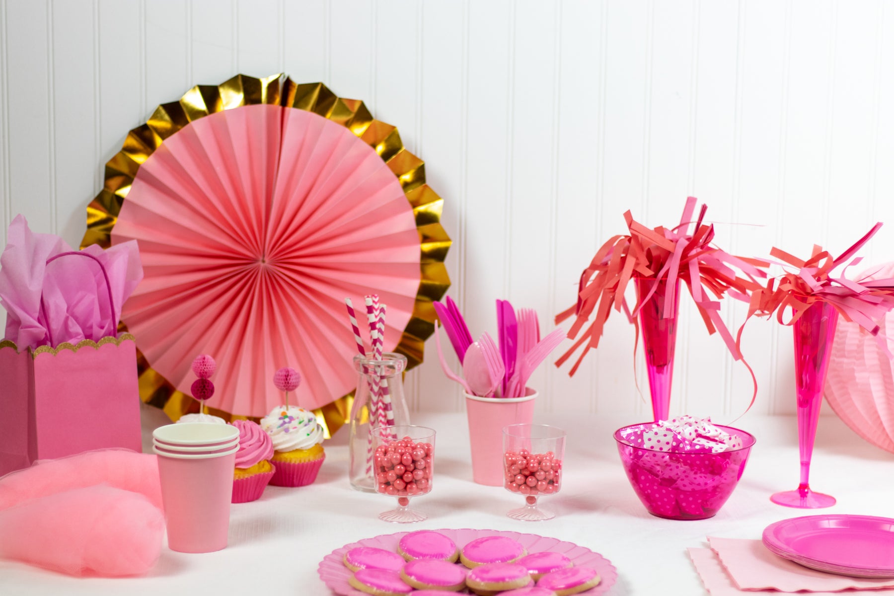 How to Throw a Pink Party! - Zurchers