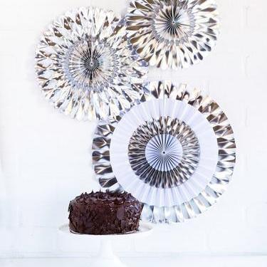 Silver Party Supplies - Zurchers