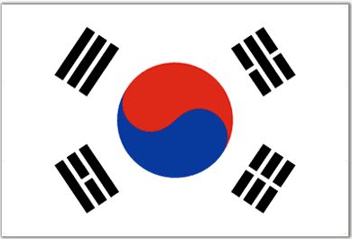 A white flag with a red and blue yin-yang symbol in the center and four black trigrams in each corner.